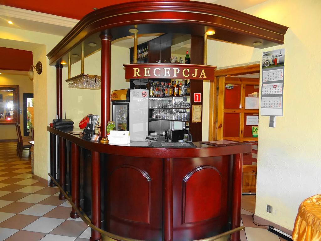 Hotel Sekwana Czestochowa Bagian luar foto
